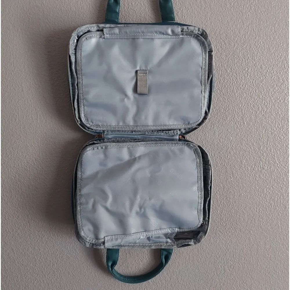 BOYATU Travel Toiletry Bag Hanging Makeup Bag: Large Capacity